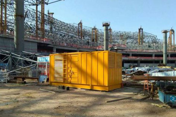 合川发电机出租如何判断空气滤清器是否需要更换？